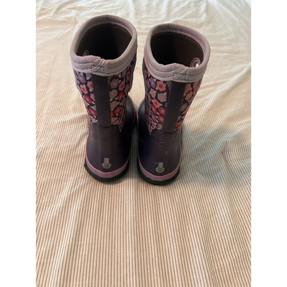 Bogs Bloom Kids Size 3 Girls Boots Floral Purple Rubber Pull On